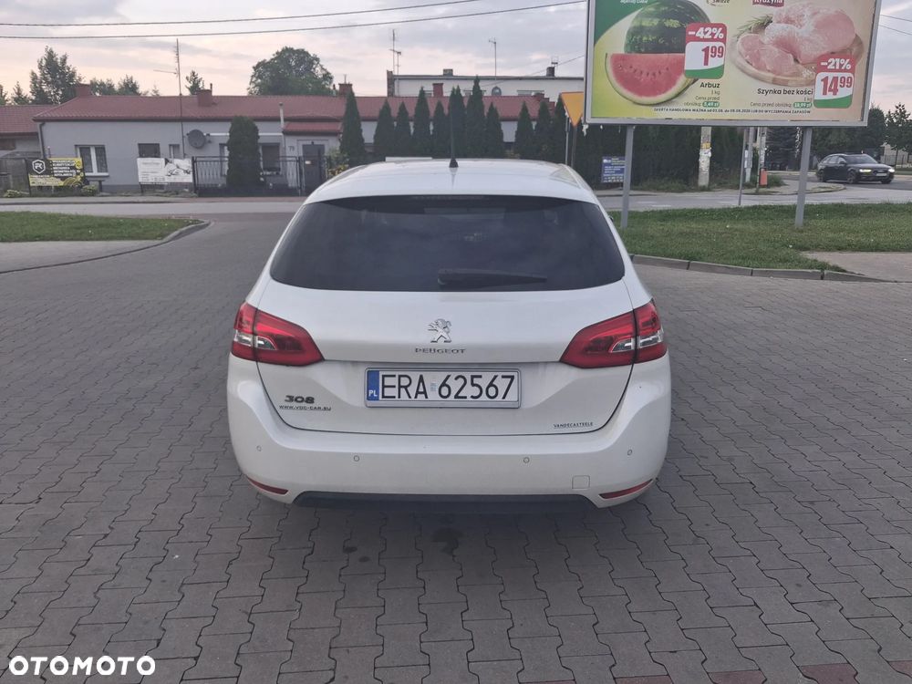 Peugeot 308 BlueHDi 120 EAT6 Stop & Start Allure - 4