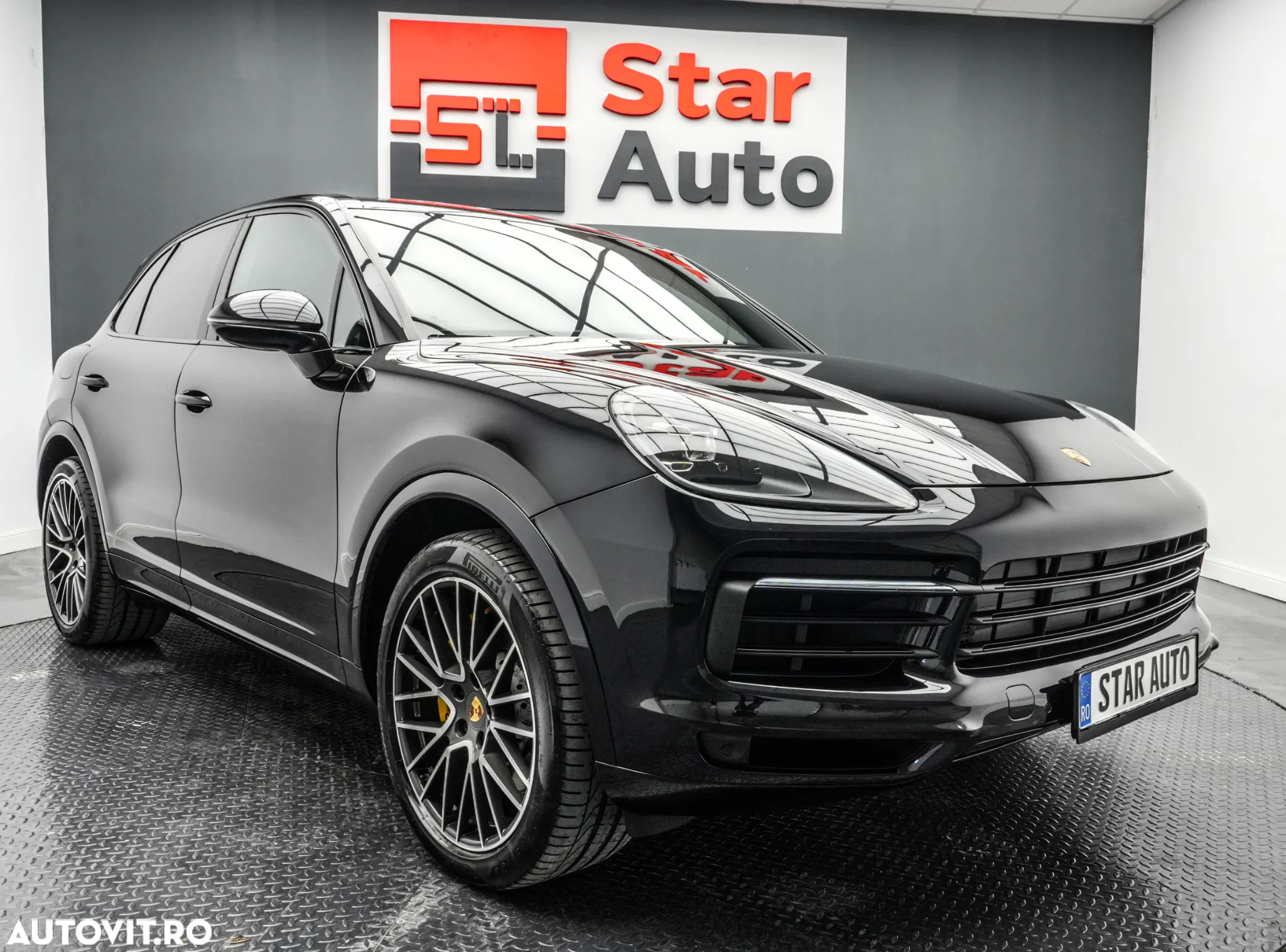 Porsche Cayenne S - 3