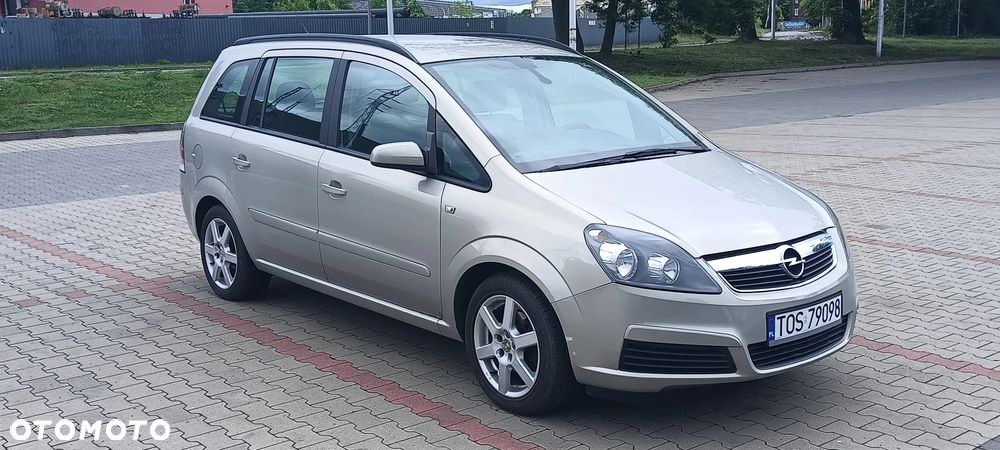 Opel Zafira 1.8 - 3