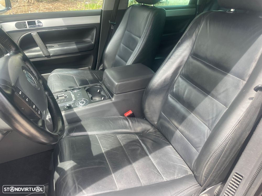 VW Touareg 2.5 TDi Tiptronic - 10