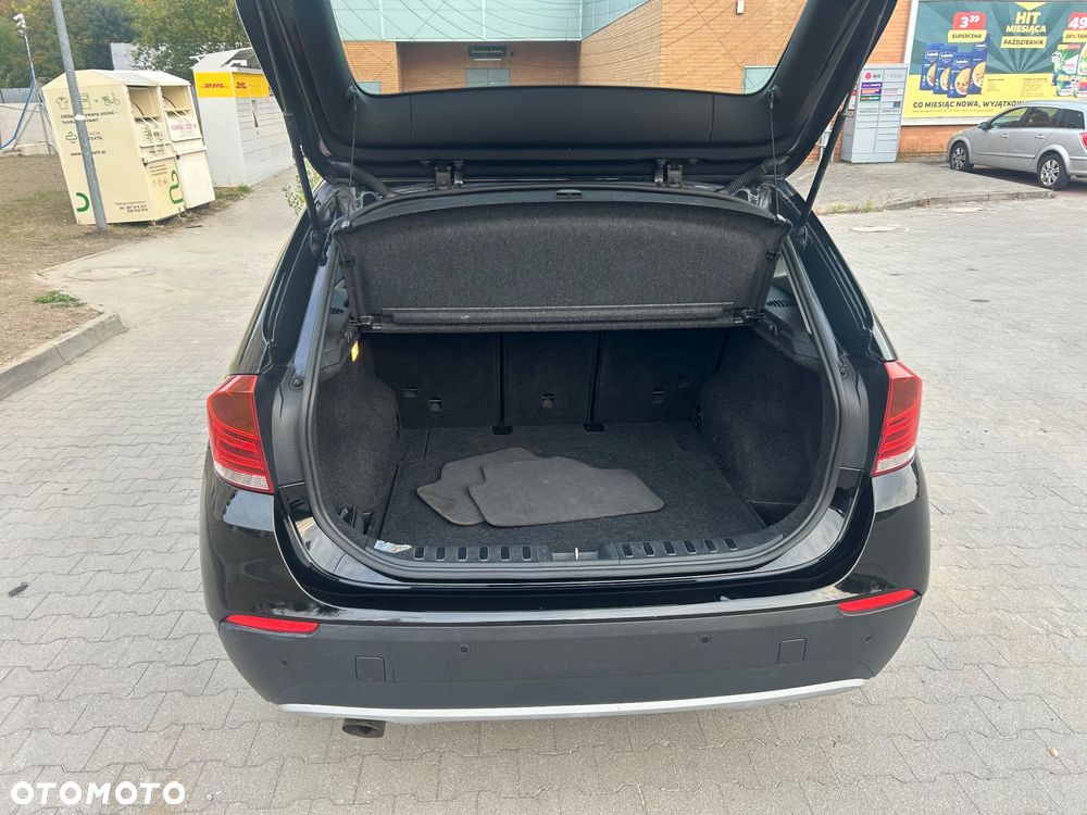 BMW X1 sDrive20d - 20