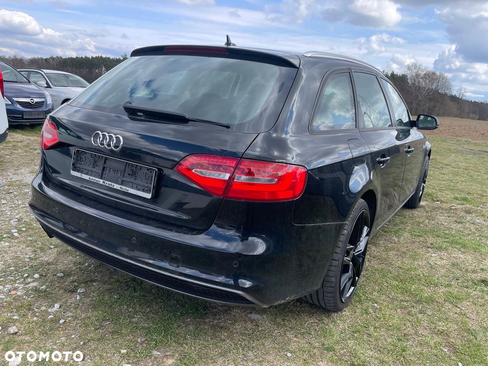 Audi A4 Avant 2.0 TDI DPF S line Sportpaket - 14