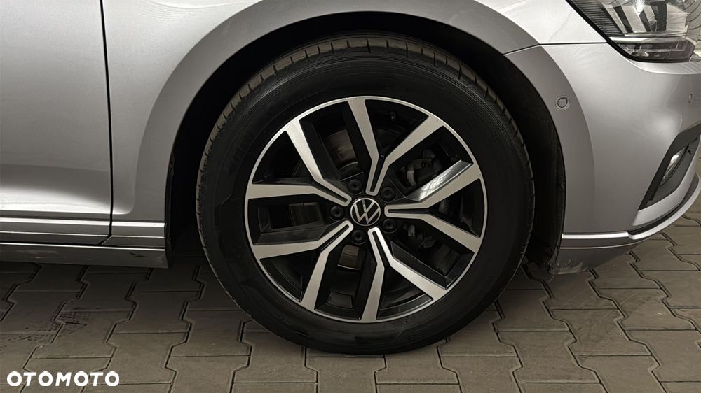 Volkswagen Passat Variant 1.5 TSI EVO Business DSG - 16