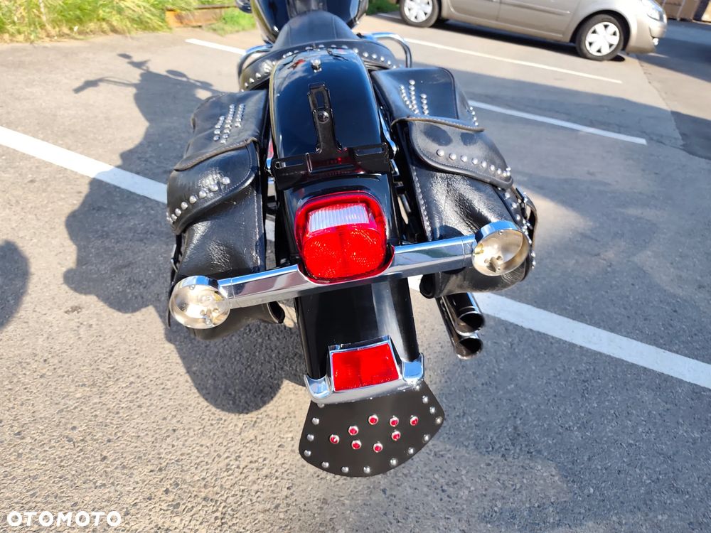 Harley-Davidson Softail Heritage Classic - 23