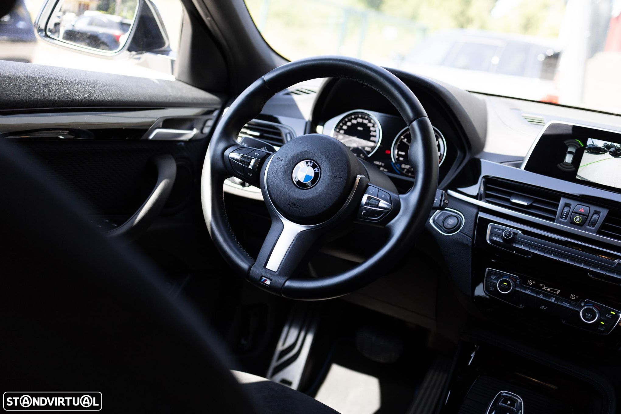 BMW X2 16 d sDrive Auto Pack M - 2