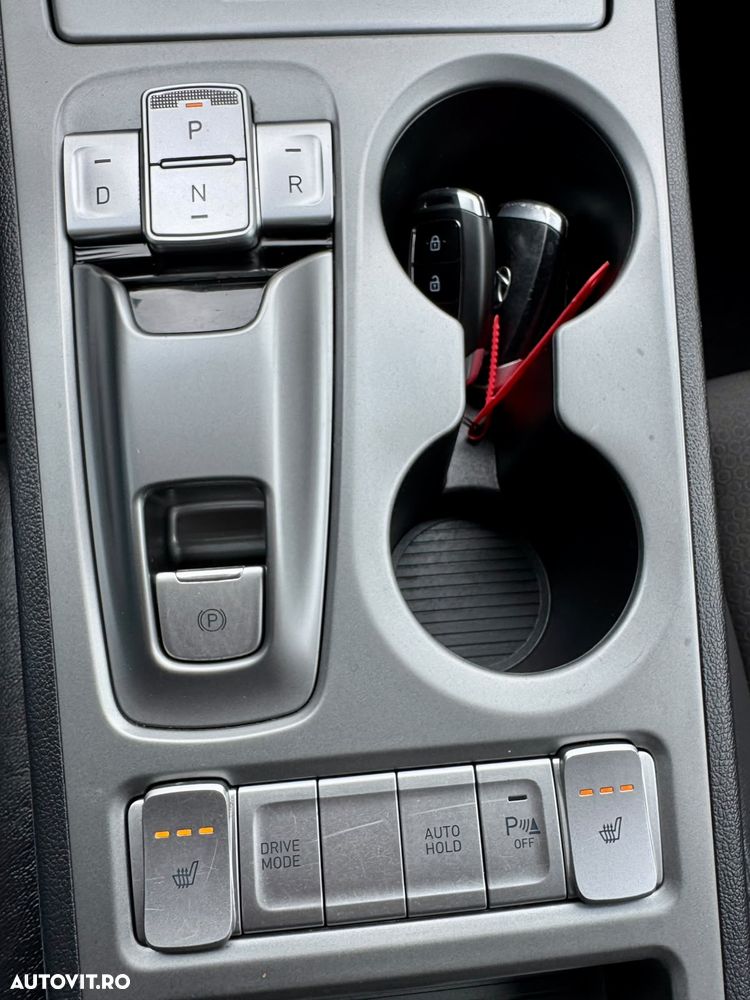 Hyundai KONA 204CP Luxury+ - 16