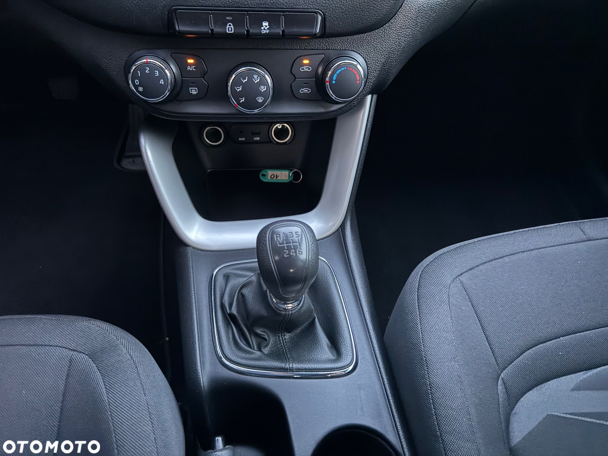 Kia Ceed - 17