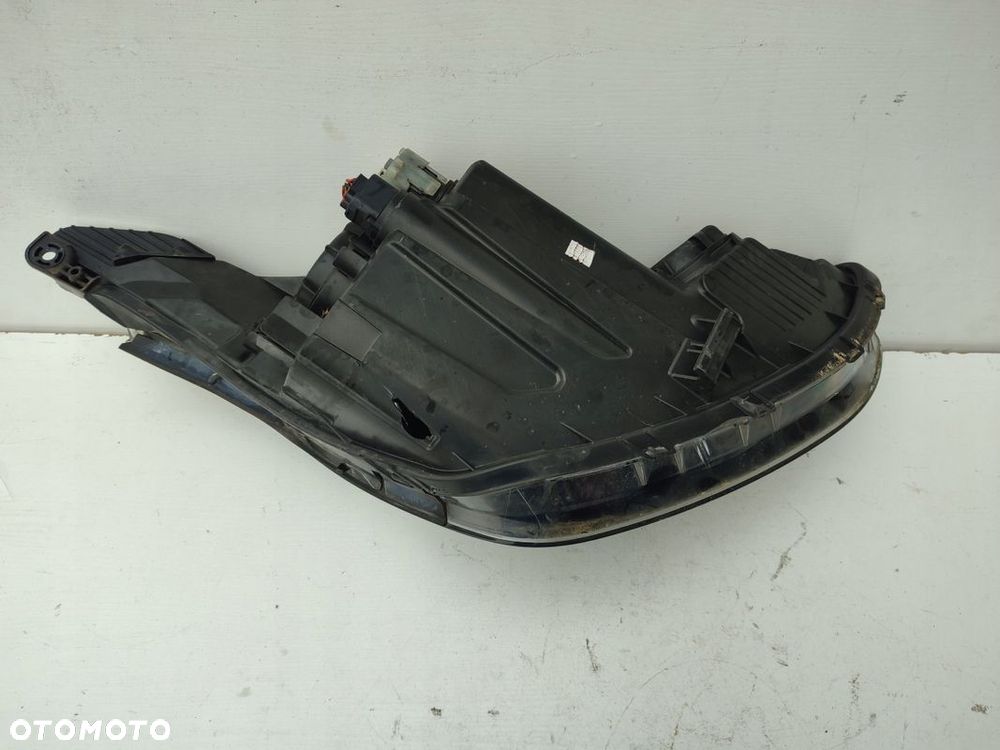 Lampa lewy przód HYUNDAI I10 II EUROPA ORYGINAŁ 76TYS PRZEBIEGU - 9
