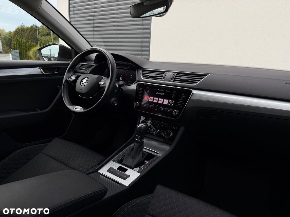 Skoda Superb 2.0 TDI SCR Ambition DSG - 31
