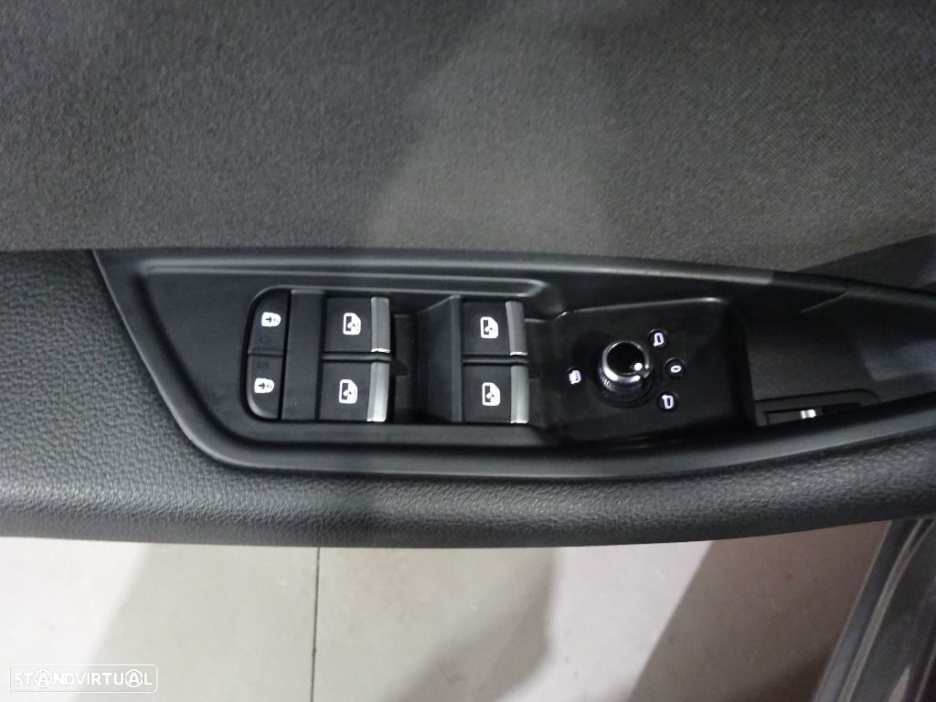Audi A4 Avant 35 TDI S tronic - 18