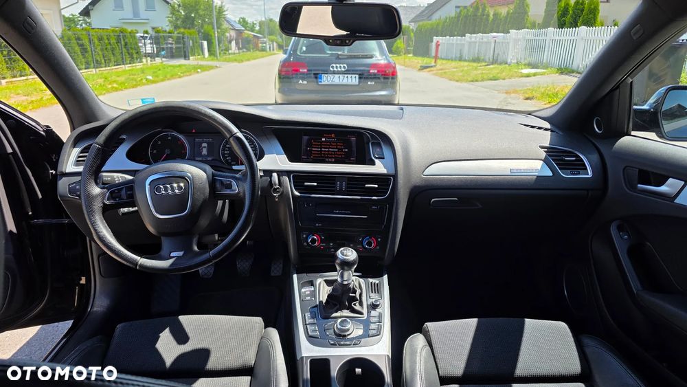 Audi A4 Avant 2.0 TDI Quattro - 8