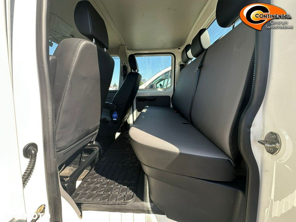 Volkswagen Transporter - 7