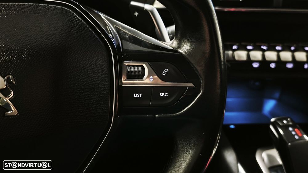 Peugeot 3008 1.6 BlueHDi Style EAT6 - 18