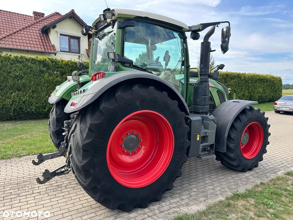 Fendt 724 S4 Vario - 8