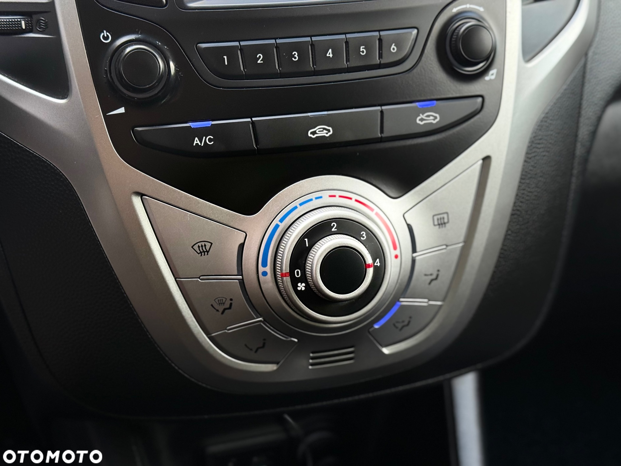 Hyundai ix20 - 17
