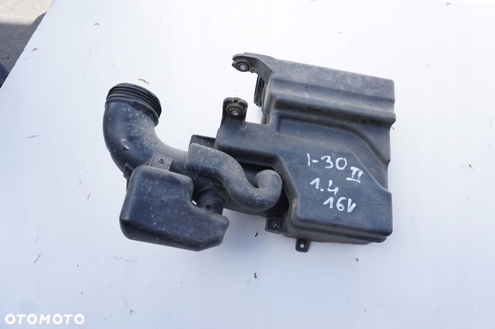 REZONATOR ZASOBNIK POWIETRZA HYUNDAI I30 II 1.4 16V - 1