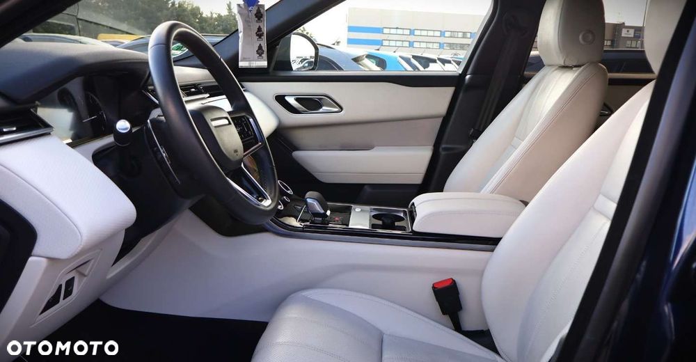 Land Rover Range Rover Velar - 12