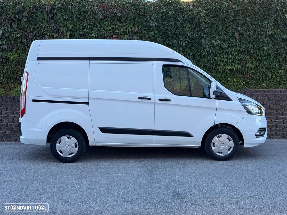 Ford Transit Custom 2.0 TDCi 130HP Teto Alto 3L - 25