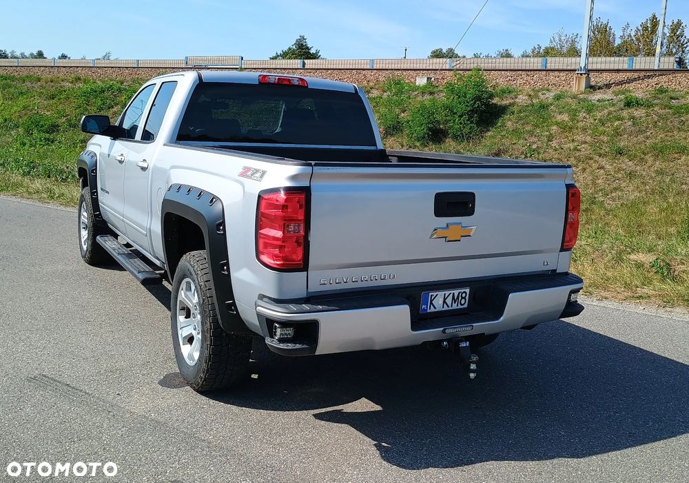 Chevrolet Silverado - 10