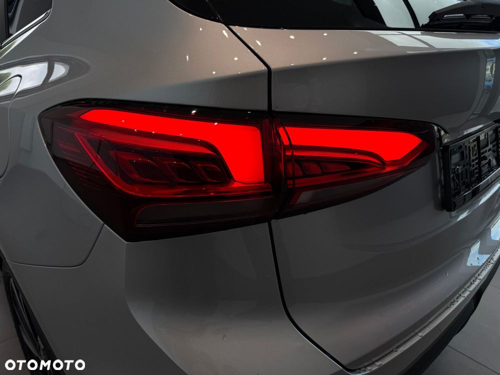 MG ZS Hybrid+ - 27