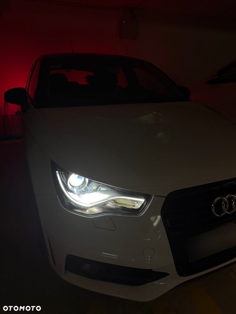 Audi A1 Sportback 1.6 TDI S tronic Ambition - 30