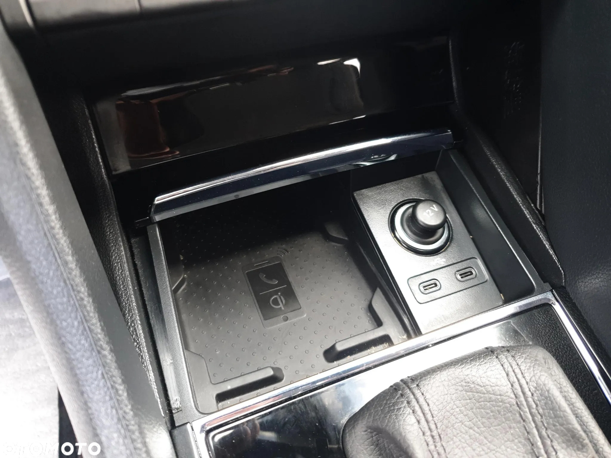 Skoda Karoq 1.5 TSI ACT 4x2 Style DSG - 24