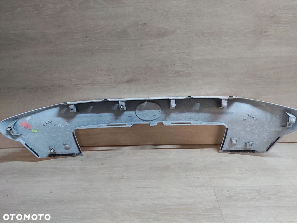 Toyota C-HR CHR spoiler blenda klapy tył listwa emblemat logo 76811-F4010 - 6