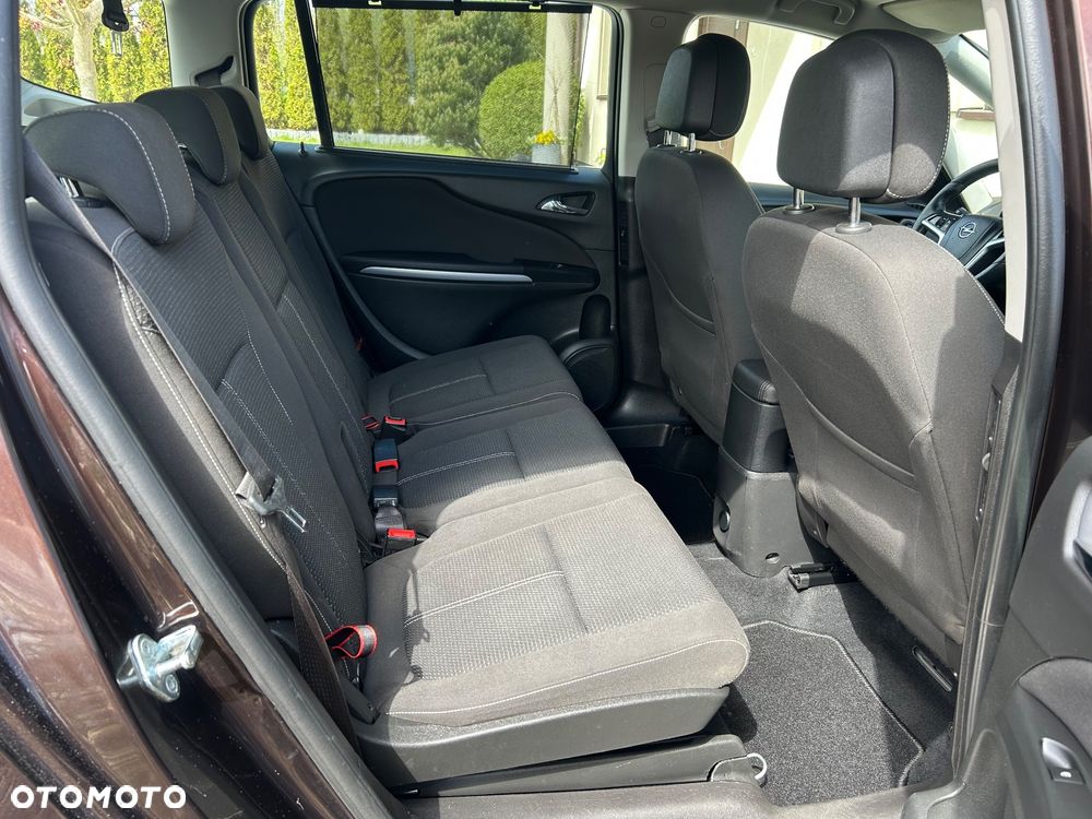 Opel Zafira Tourer 1.4 Turbo Style - 32