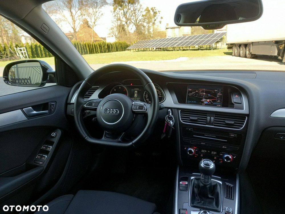 Audi A4 Avant 2.0 TDI DPF S line Sportpaket (plus) - 26