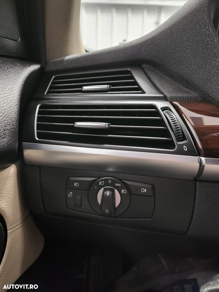 BMW X5 xDrive30d - 26