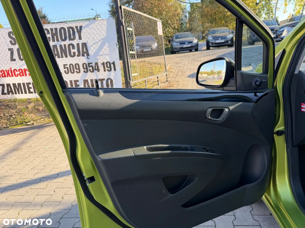 Chevrolet Spark 1.0 LS - 20