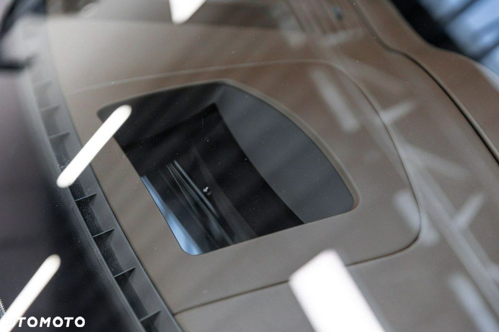 Porsche Panamera Turbo - 17