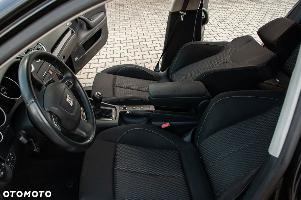 Seat Exeo 2.0 TDI CR Sport - 26