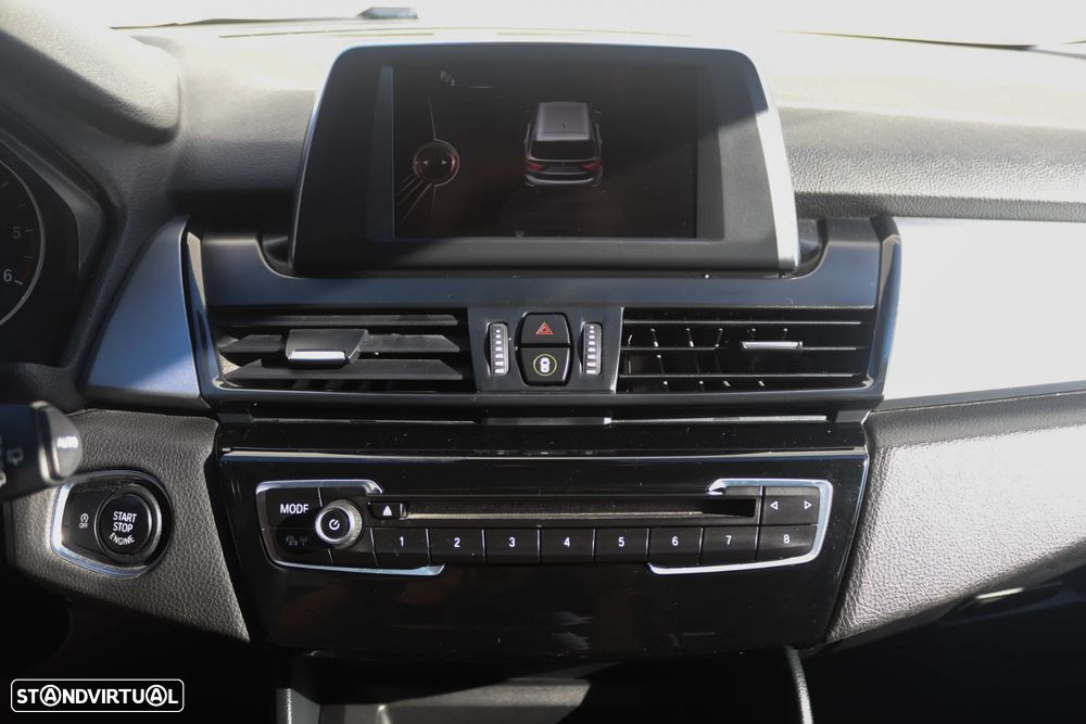 BMW 216 Gran Tourer d 7L - 15