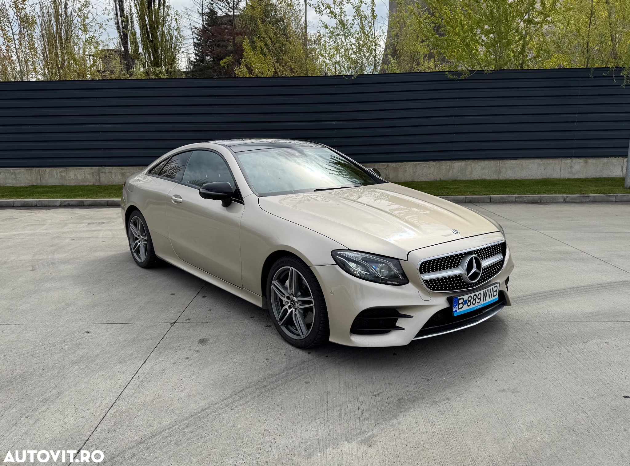 Mercedes-Benz E 220 d 4MATIC Cabrio - 13