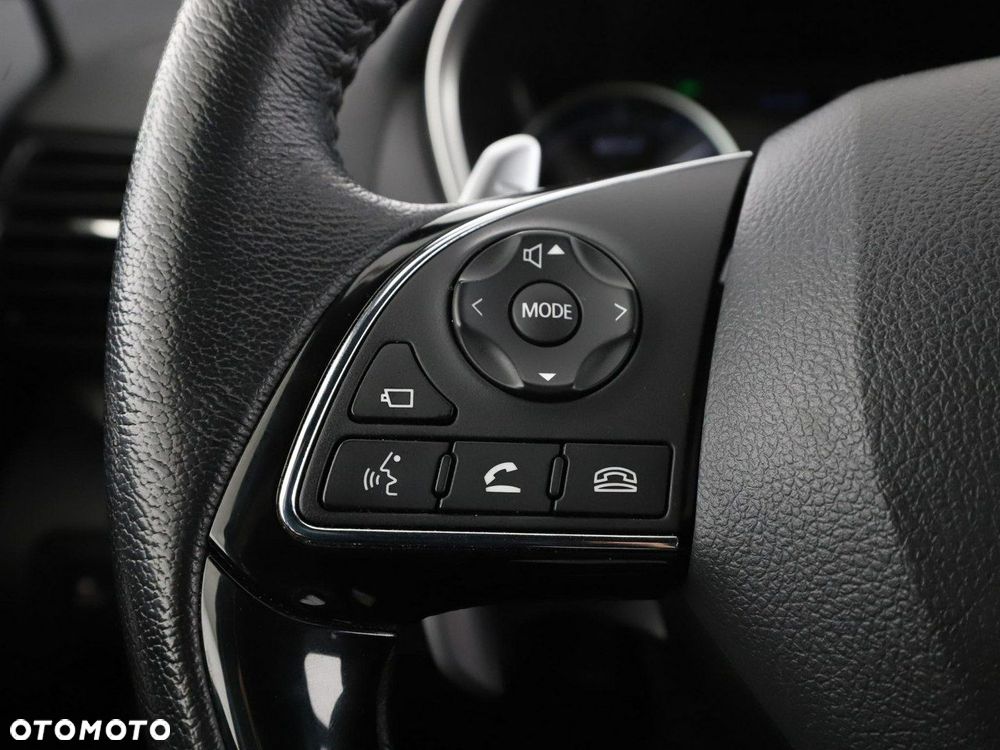 Mitsubishi Eclipse Cross - 31