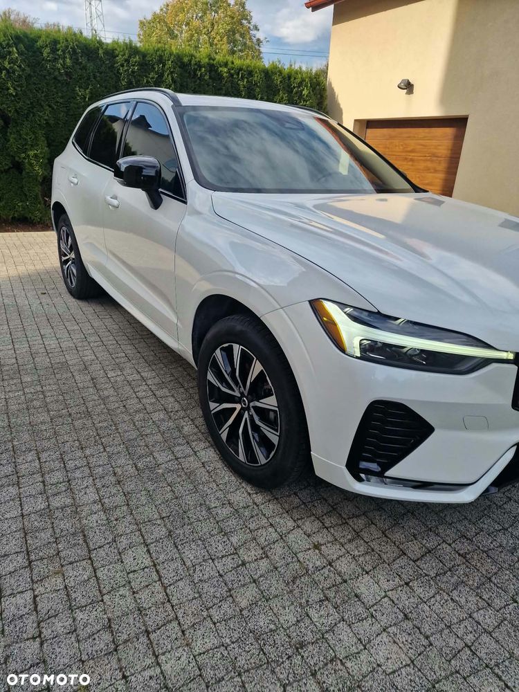 Volvo Xc60 2023 photo 4