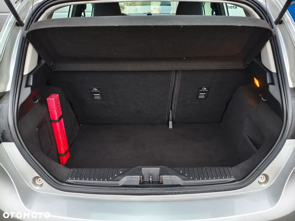 Ford Fiesta 1.1 Trend - 30