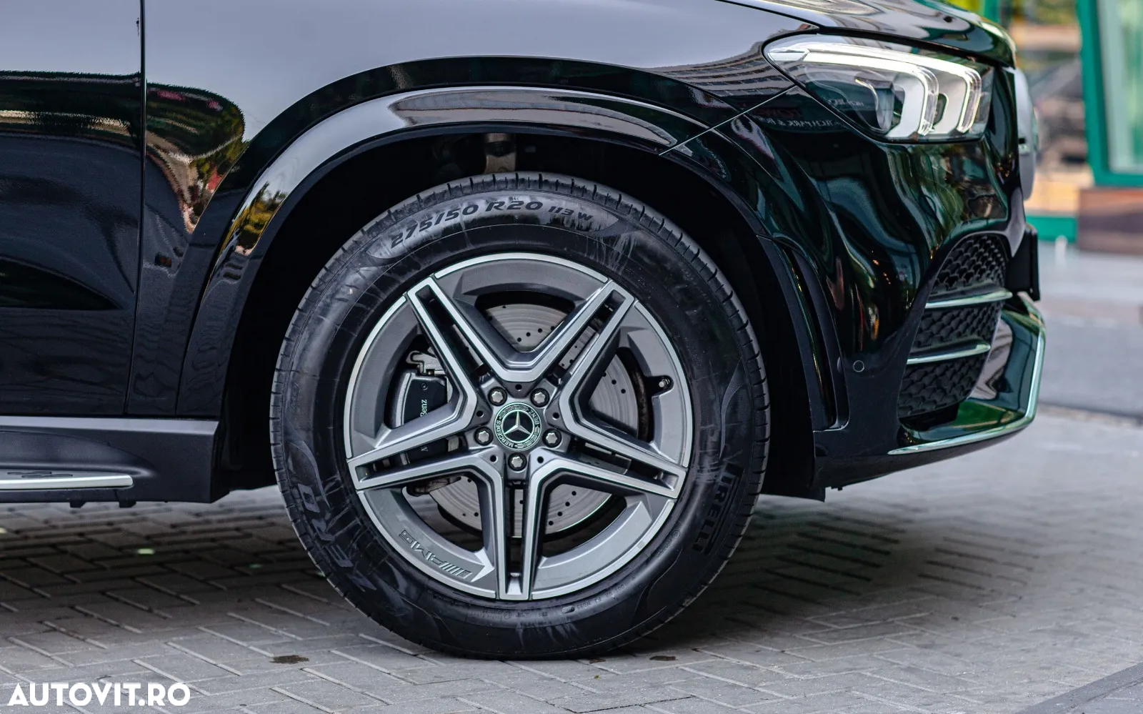 Mercedes-Benz GLE 300 d 4MATIC - 4