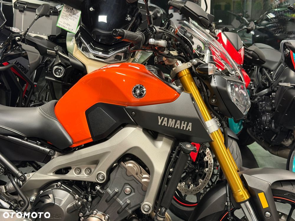Yamaha MT - 9