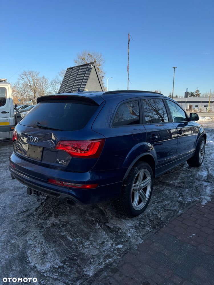 Audi Q7 - 9