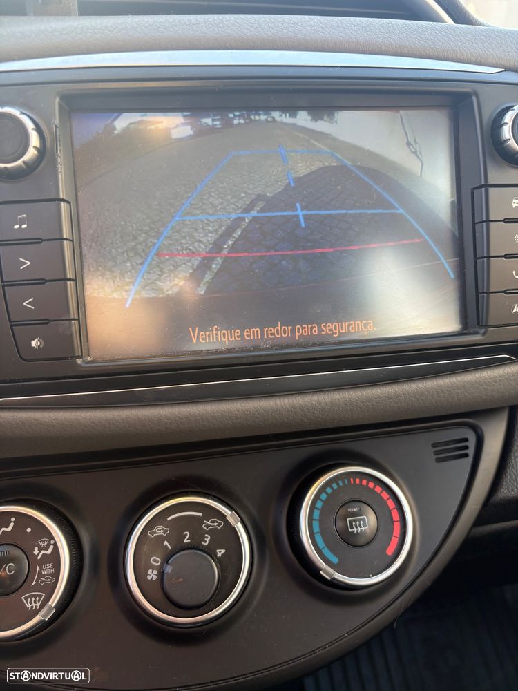 Toyota Yaris 1.0 VVT-i Comfort - 23