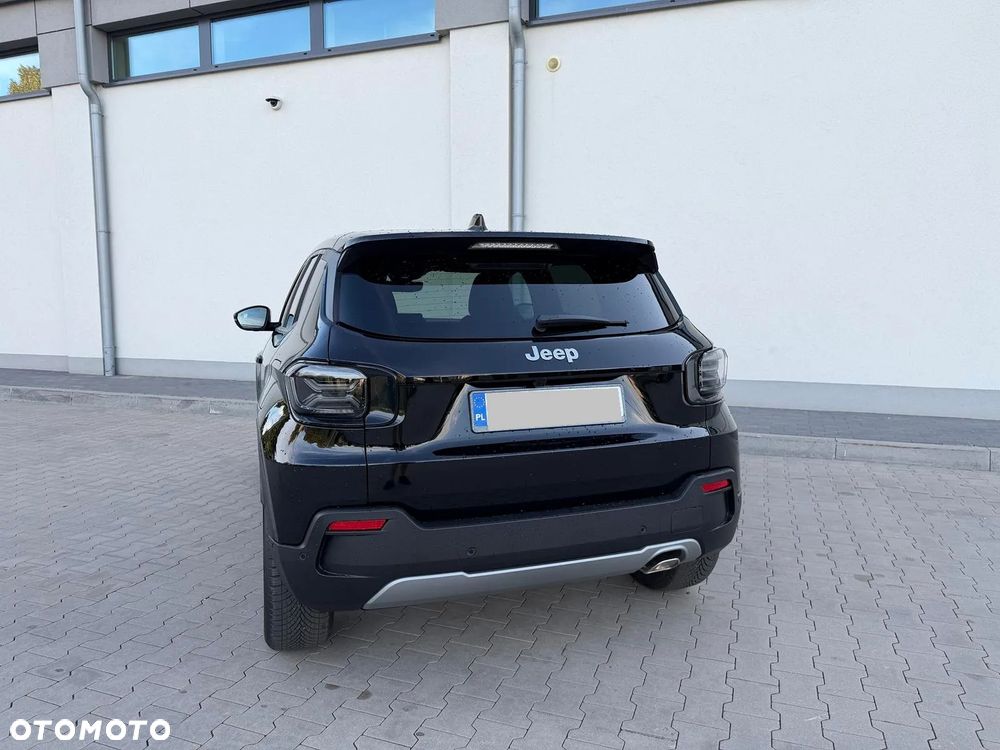 Jeep Avenger 1.2 T3 mHEV Summit Winter Edition FWD eDCT6 - 11