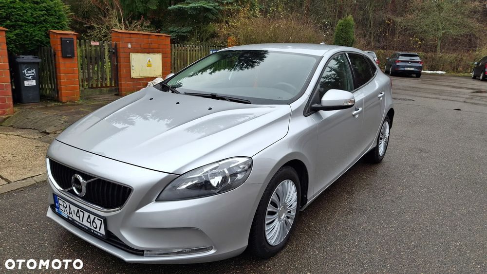 Volvo V40 D2 Kinetic - 25