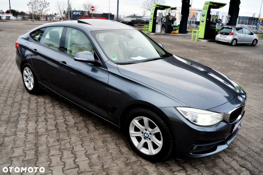 BMW 3GT 318d Modern Line - 29