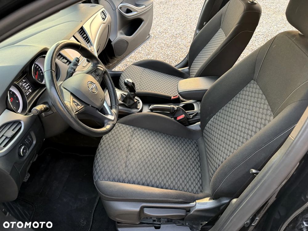 Opel Astra 1.2 T Edition S&S - 7