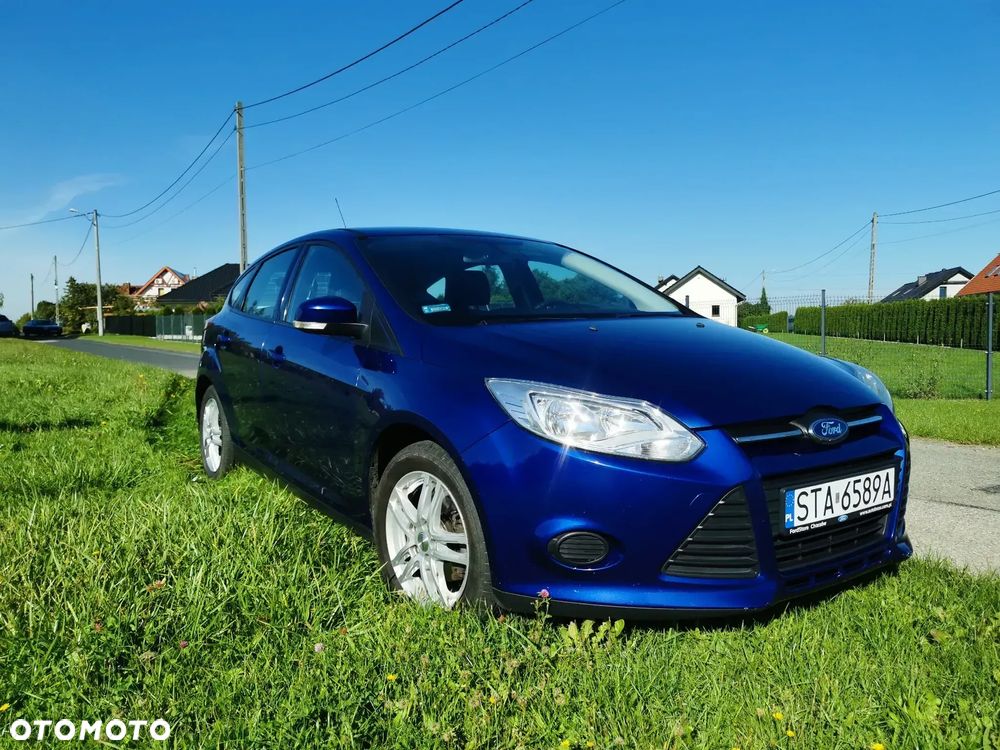 Ford Focus 1.6 Ambiente - 1