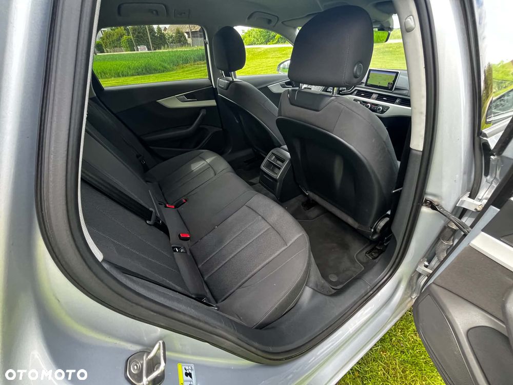 Audi A4 Avant 2.0 TDI DPF Ambition - 13