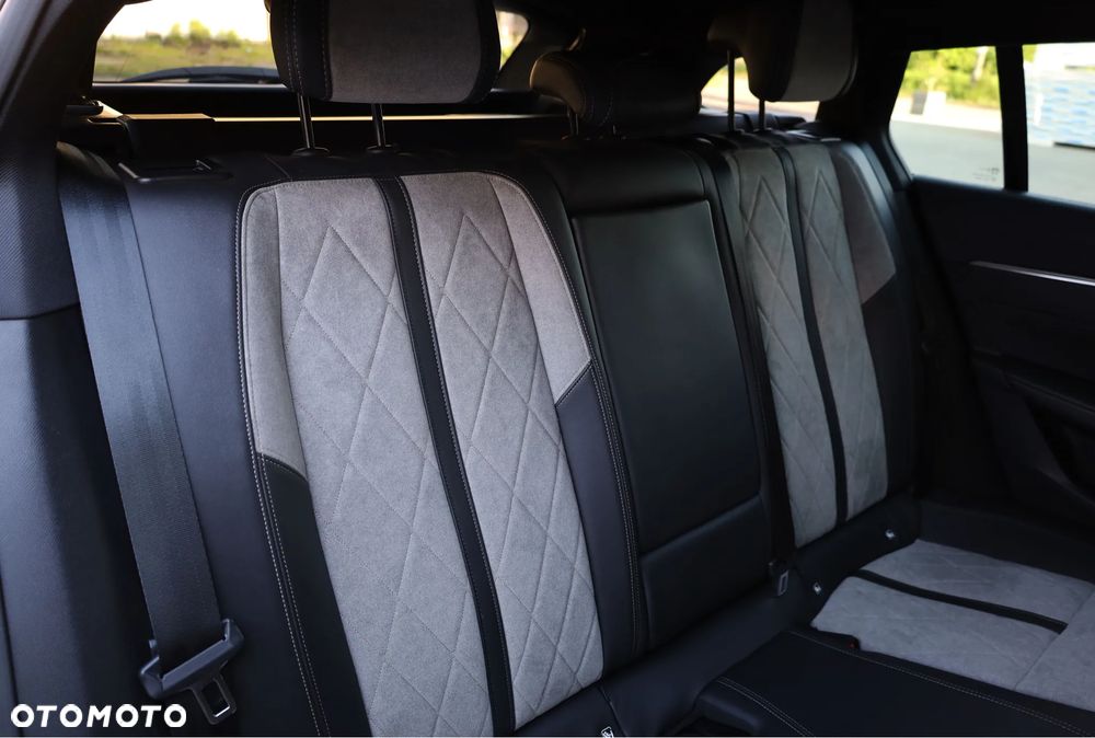 Peugeot 508 225 e-EAT8 GT - 28