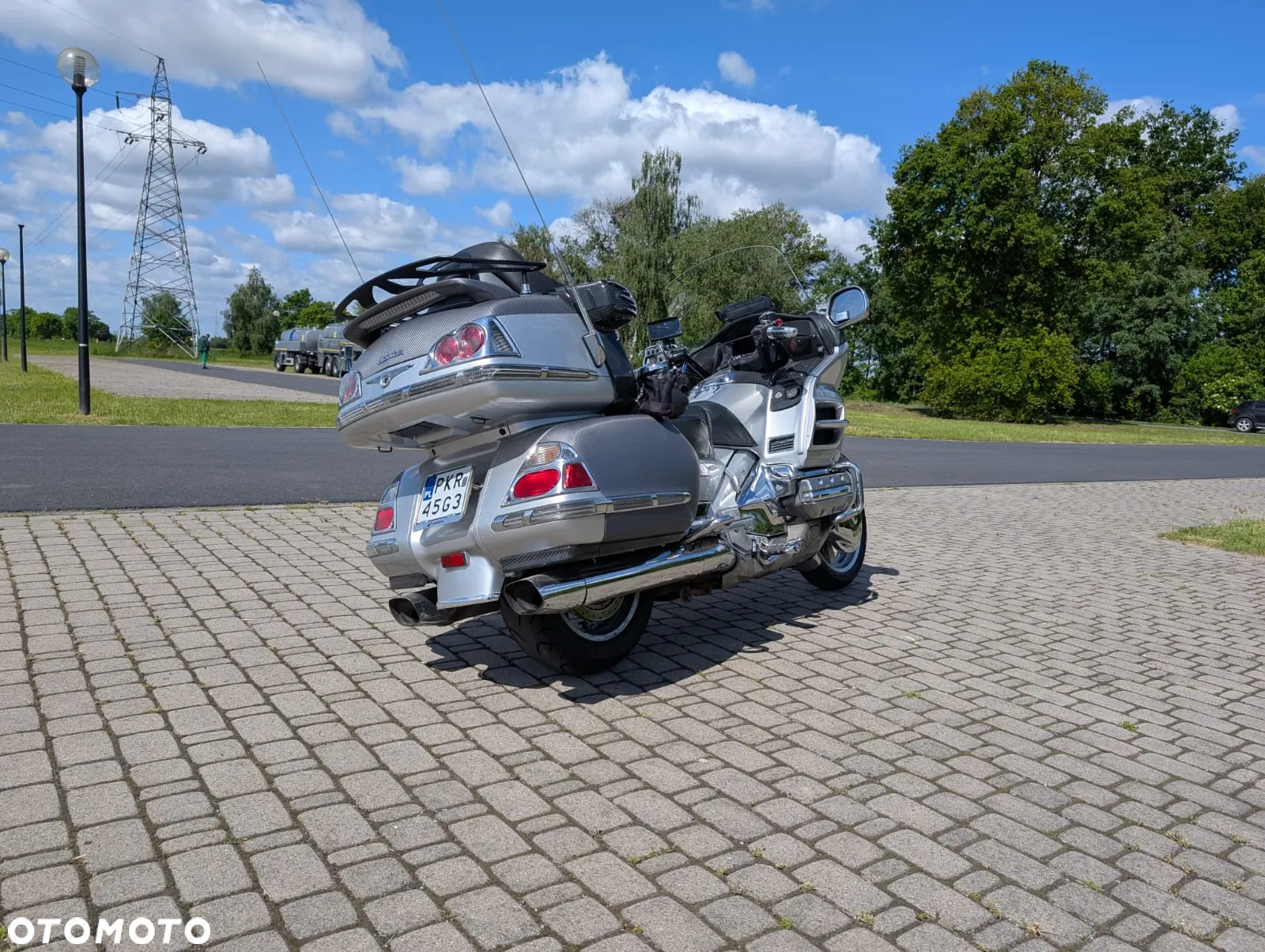 Honda GL - 27